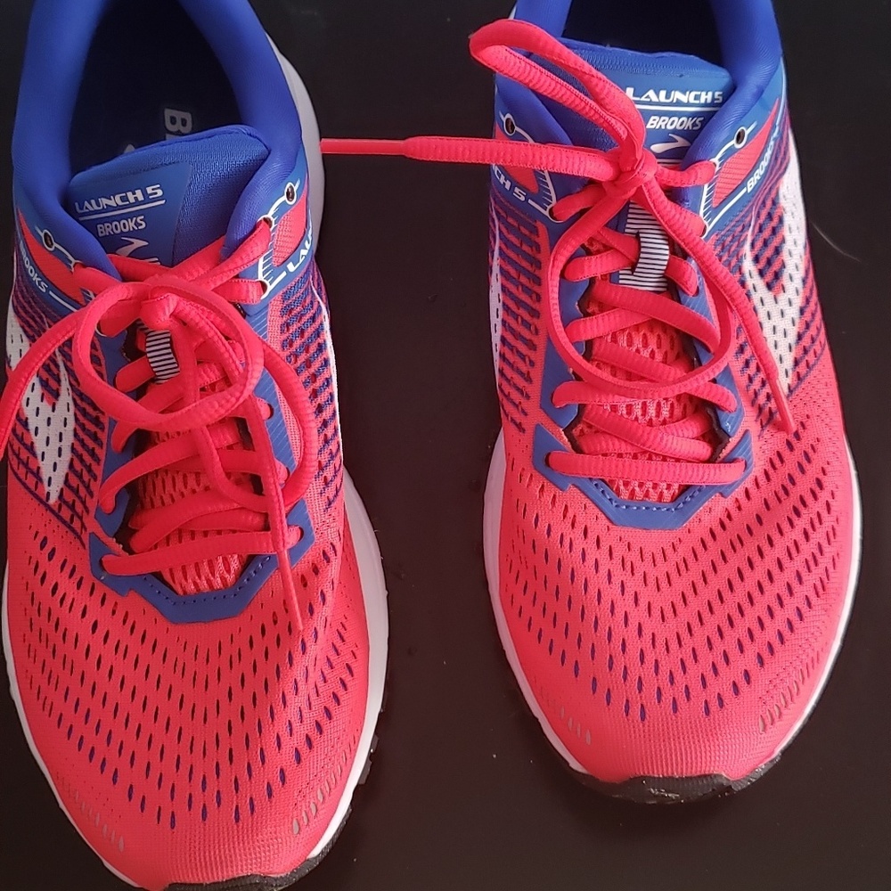 Brooks Launch 5